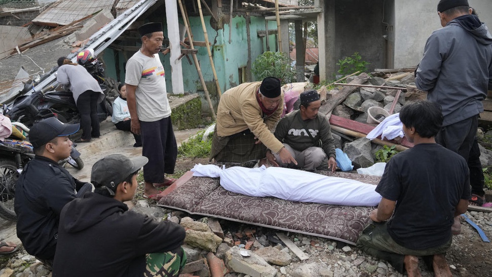 Menko PMK Konfirmasi 162 Orang Meninggal akibat Gempa di Cianjur