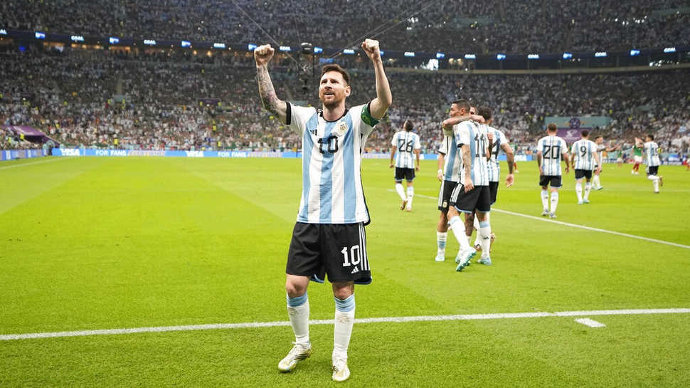 Hasil Piala Dunia 2022 Tadi Malam & Klasemen: Argentina Lolos!