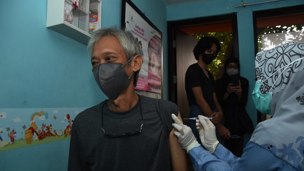 DKI Sediakan 60.000 Dosis Vaksin COVID-19 di 300 Lokasi per Hari
