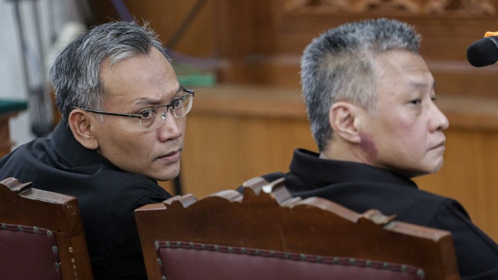 Irfan & Chuck Putranto Jadi Saksi Hendra & Agus Nurpatria
