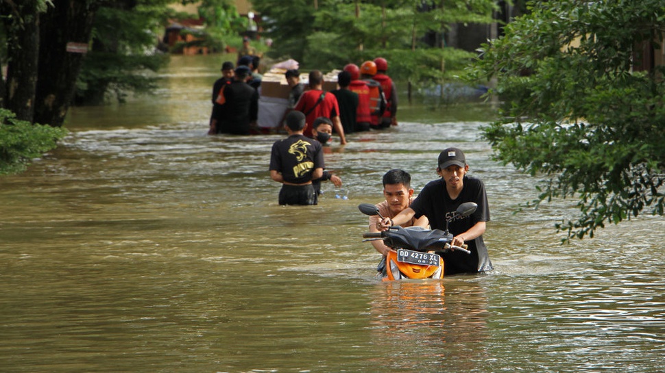 Dampak Cuaca Buruk, Sebagian Wilayah Makassar Terendam Banjir