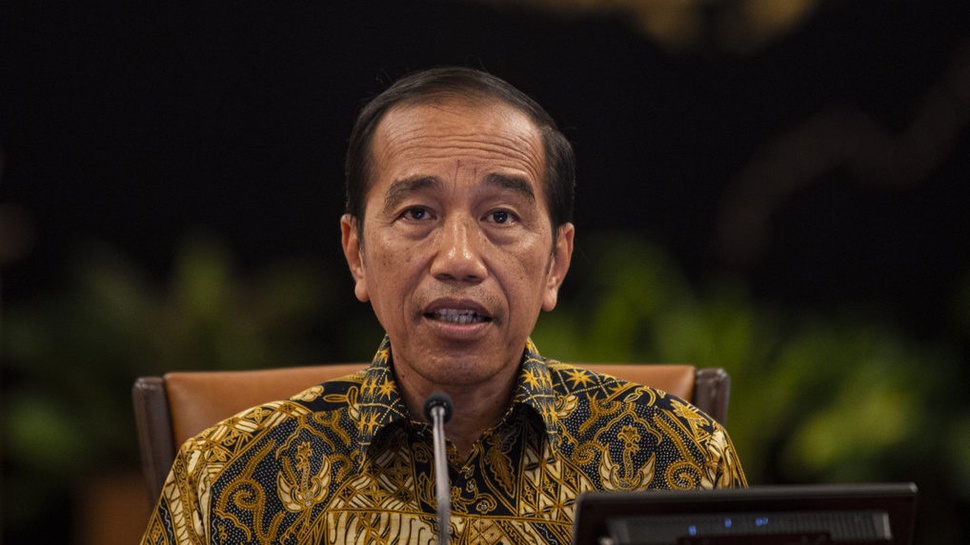 Jokowi Tegaskan Istana Tidak Ikut Urusan KLB PSSI