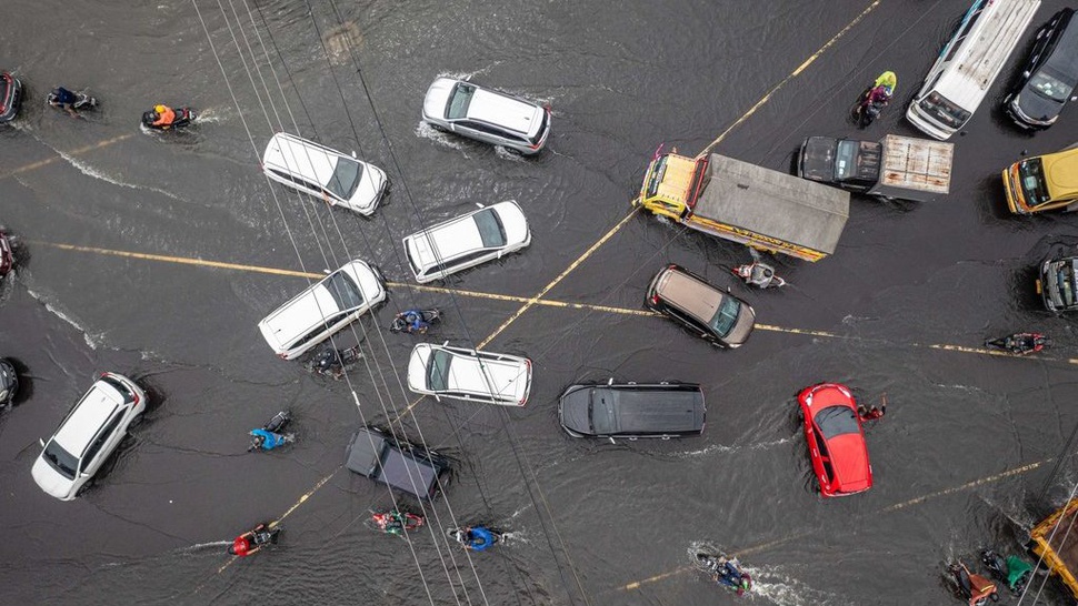 Update Banjir Semarang Hari Ini dan Apa Saja yang Terdampak?