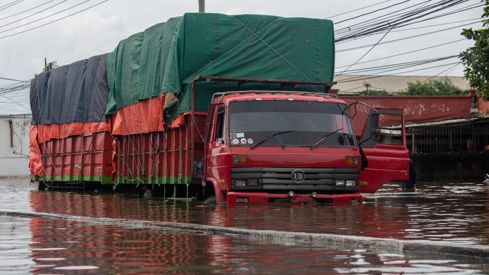 Atasi Banjir di Semarang, Ganjar Minta Bantuan Kementerian PUPR