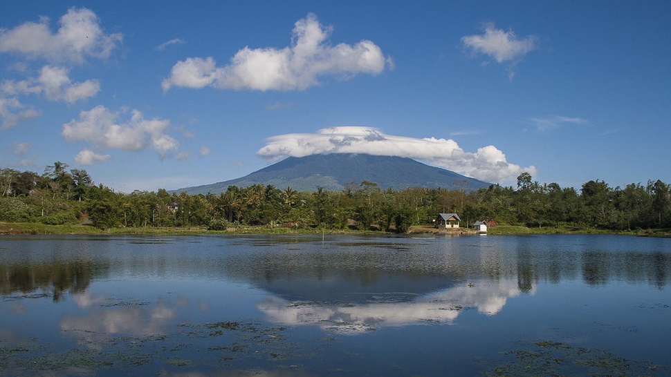 PVMBG Imbau Warga Tak Beraktivitas Dekat Kawah Gunung Dempo