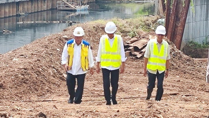 Proyek Sodetan Ciliwung Mandek 6 Tahun, Jokowi: April 2023 Kelar