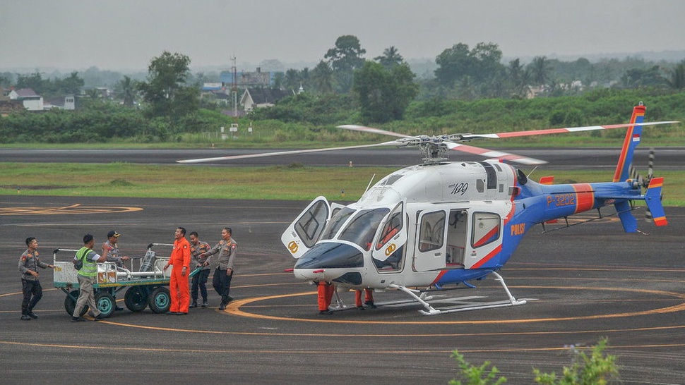 4 Helikopter Bantu Evakuasi Kapolda Jambi & Rombongan
