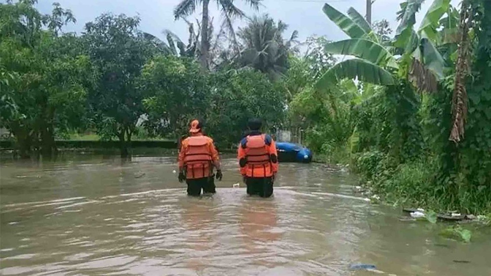 Korban Banjir di Pesisir Karawang Mengeluh Belum dapat Bantuan