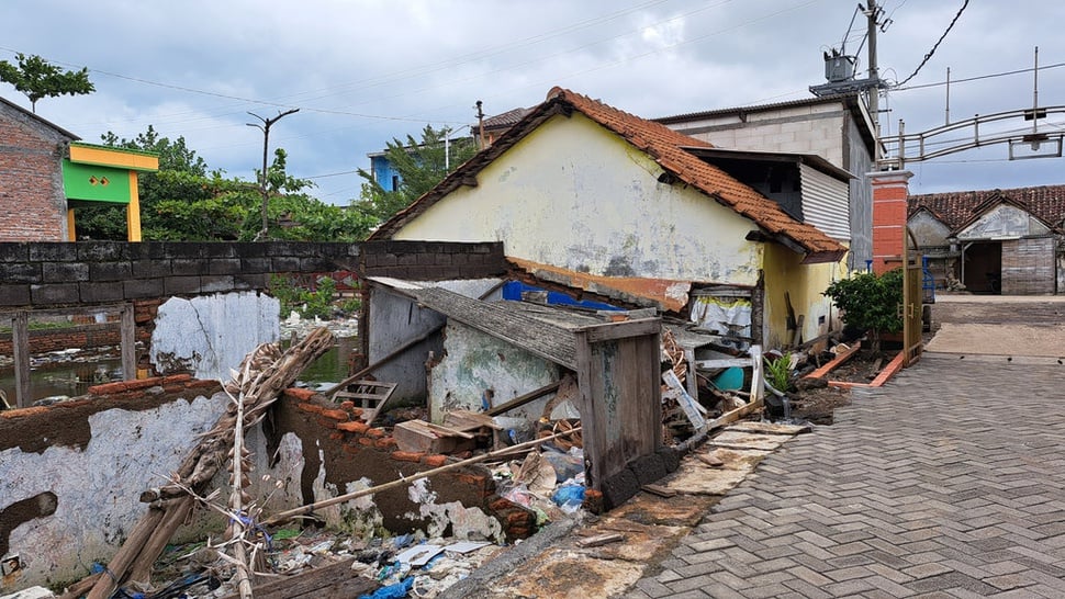 Eksploitasi Air Tanah Perlahan Menenggelamkan Kota Semarang