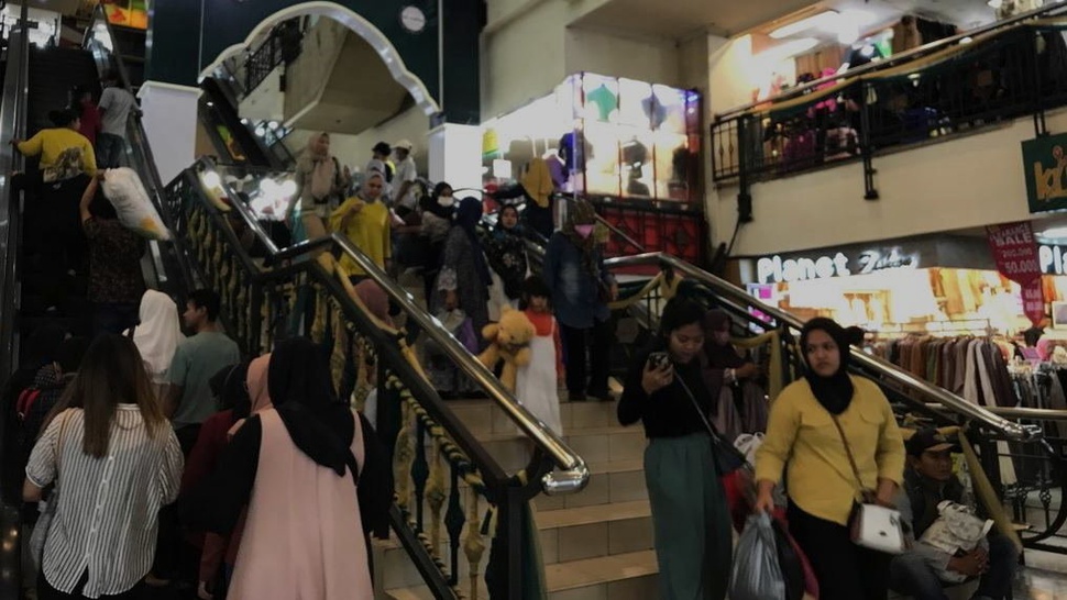 Potret Pasar Baru Bandung & Semarak Ramadan dari Zaman ke Zaman