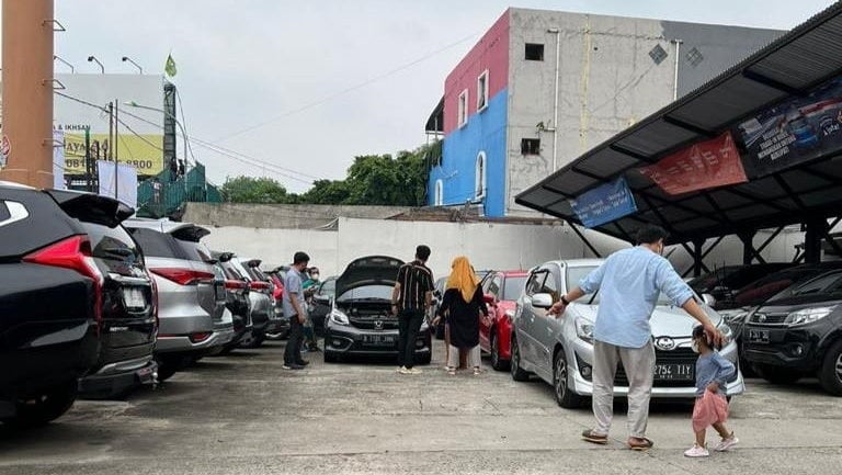 Mengais Cuan dari Penjualan Mobil Bekas Selama Ramadan & Lebaran