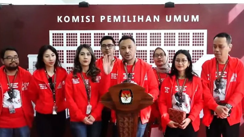 Daftarkan 580 Bacaleg, PSI Nyatakan Tegak Lurus Bersama Jokowi