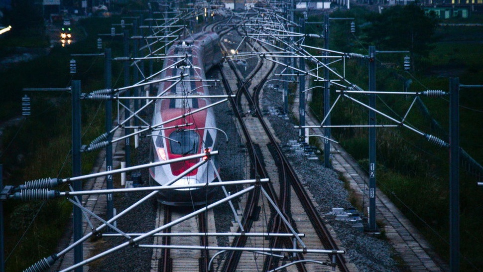 Rute dan Tarif Kereta Cepat Jakarta-Bandung Mulai Agustus 2023