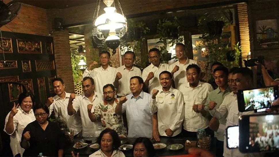 Relawan Gibran Jateng-Jatim Resmi Dukung Prabowo Capres 2024
