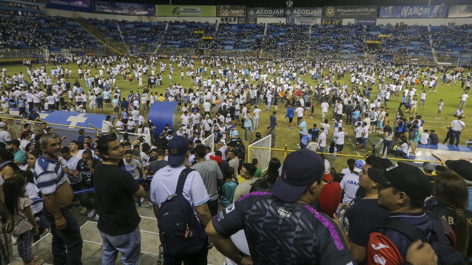 Fakta-fakta Tragedi Sepak Bola di Stadion El Salvador: 12 Tewas