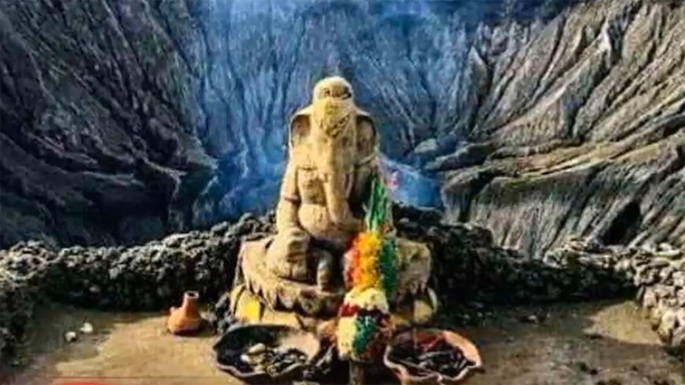 Cerita Lengkap Patung Ganesha di Gunung Bromo yang Hilang