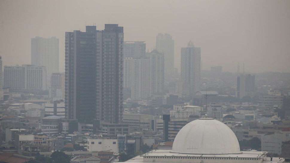 Jokowi Panggil Menteri LHK ke Istana Bahas Polusi Udara Jakarta