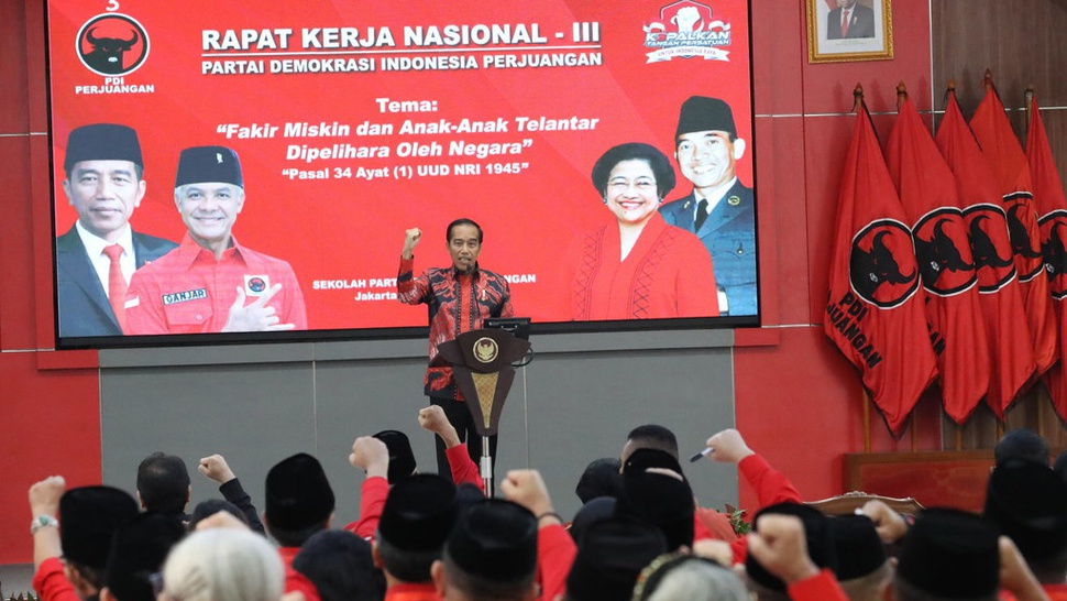 Pesan Jokowi di Rakernas PDIP: Siapkan Strategi Ancaman Global