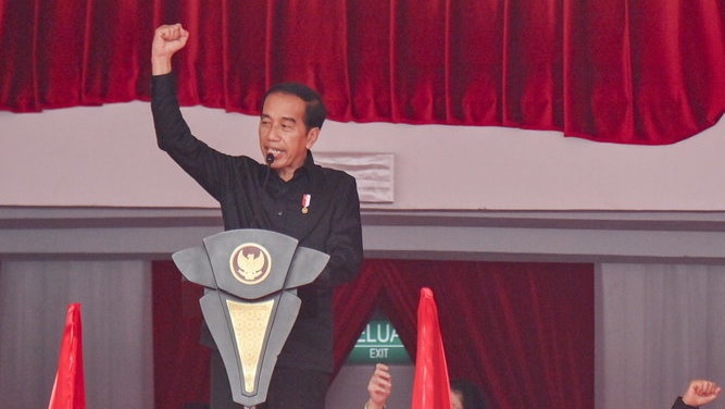 Pesan Jokowi ke Ganjar Pranowo: Semangat Berjuang untuk Menang