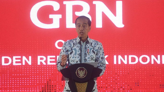 Jokowi soal Calon Pengganti Panglima & KSAD: Masih Lama