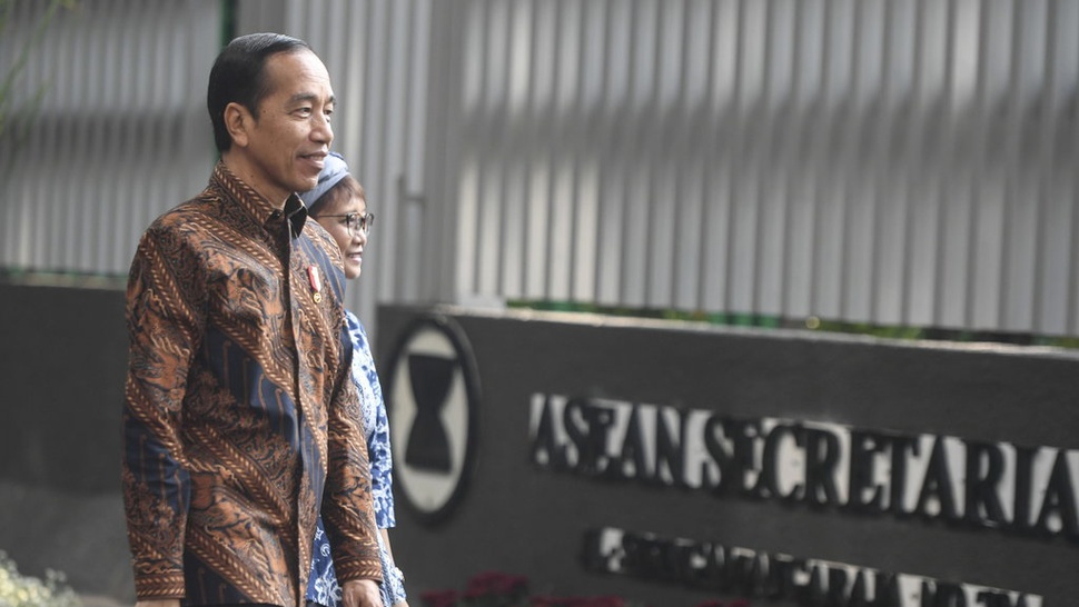 Jokowi Minta Pengembang Hati-Hati Jangan Ambruk karena Utang