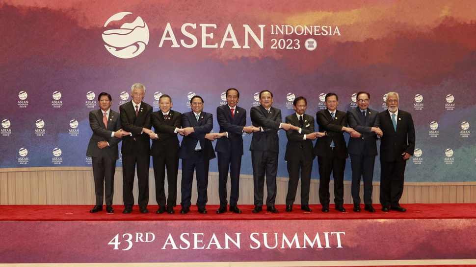 Jokowi: ASEAN Harus Bersatu & 'Kapal' Ini Tetap Bergerak Maju
