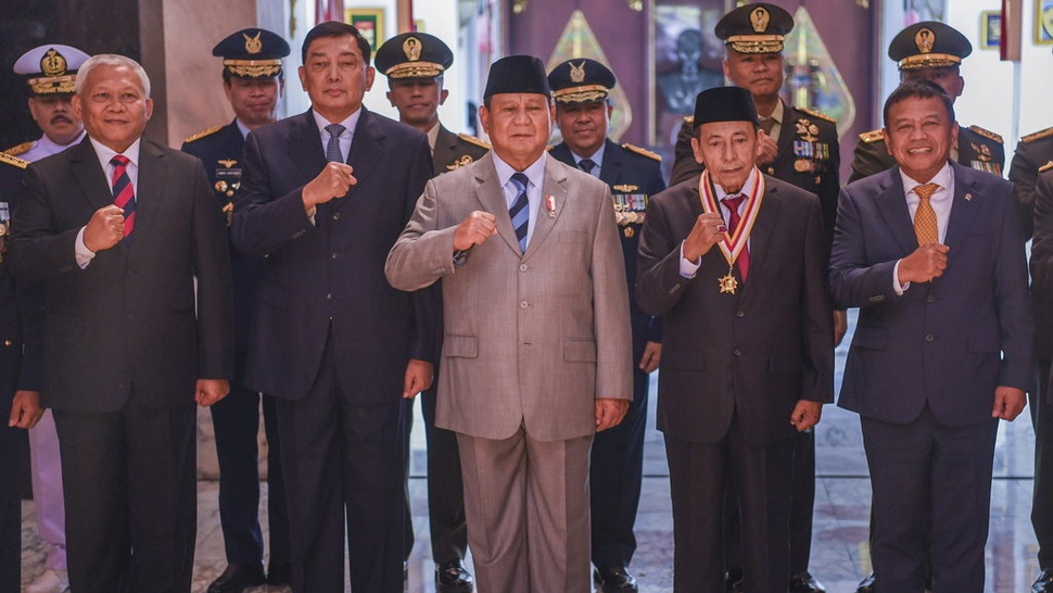 Deretan Jenderal TNI-Polri yang Dukung Prabowo di Pilpres 2024