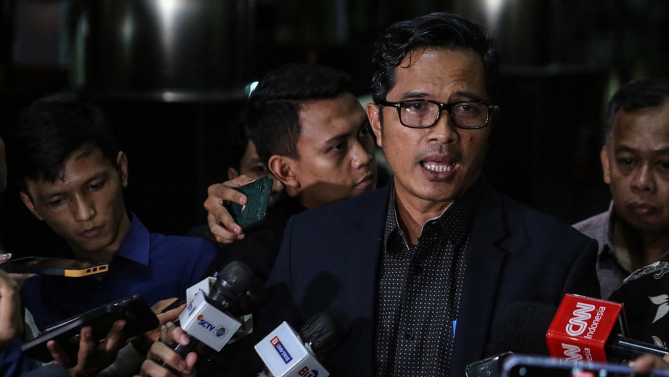 KPK Cegah Febri Diansyah ke Luar Negeri terkait Kasus SYL