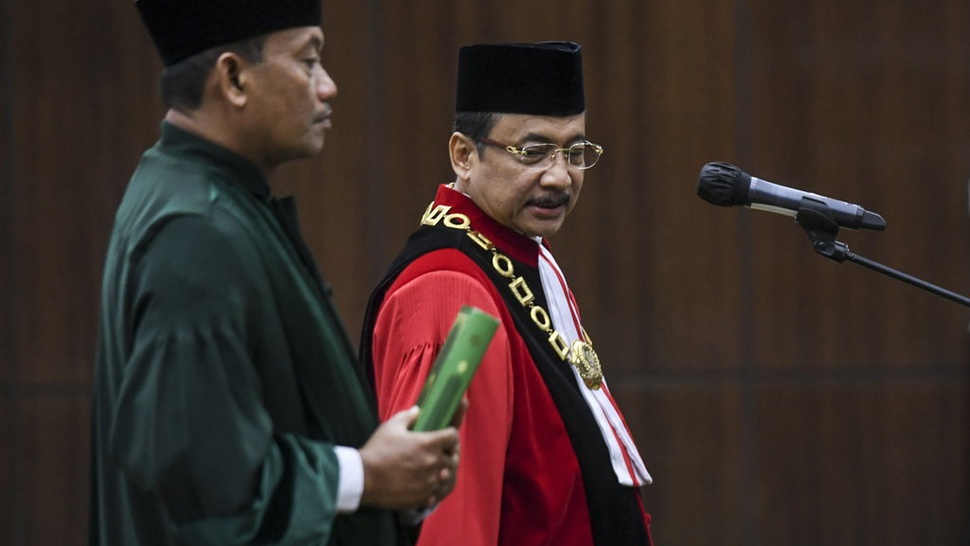 Suhartoyo Resmi Dilantik Jadi Ketua MK Gantikan Anwar Usman