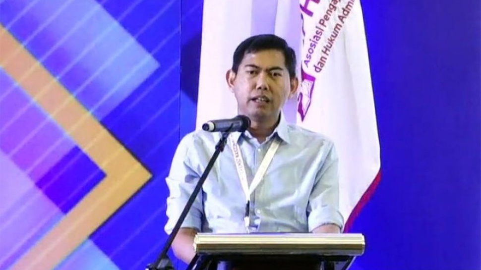 Profil Bayu Dwi Anggono yang Jadi Panelis Debat Capres 2024