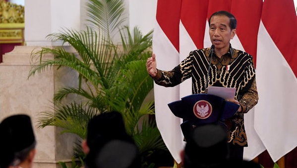Jokowi Ditodong Ketua KPU soal Tukin: Drafnya Masih di Menpan
