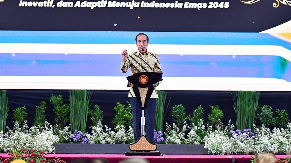 Jokowi Kaget Lulusan Pascasarjana RI Kalah dari Malaysia