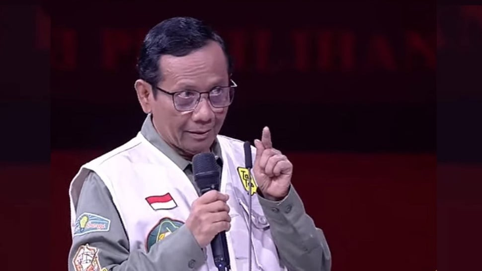 Mahfud MD Ucapkan Terima Kasih ke Jokowi Usai Jalani Debat