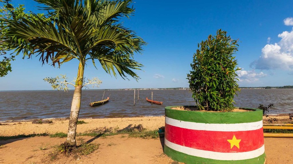 Profil Negara Suriname: Letak, Agama, Etnis-Bahasa, Peta Wilayah