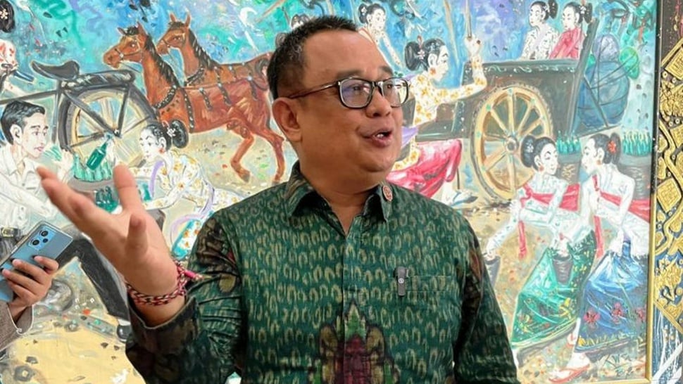 Istana Bantah Jokowi Hendak Maju Menjadi Ketua Umum Golkar
