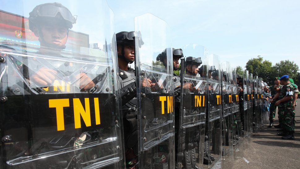 Anggota TNI Serang Polres Jayawijaya, Bukti Superioritas Militer