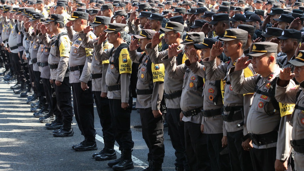 Polisi Kerahkan 2.410 Personel Kawal Indonesia vs Vietnam di GBK