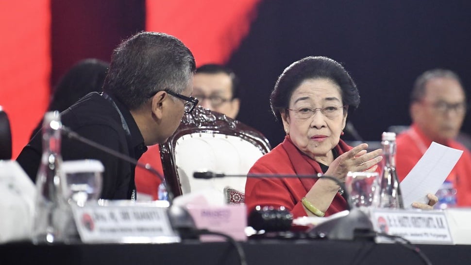Megawati ke Hasto Soal Panggilan KPK: Berani Datang Gak, To?