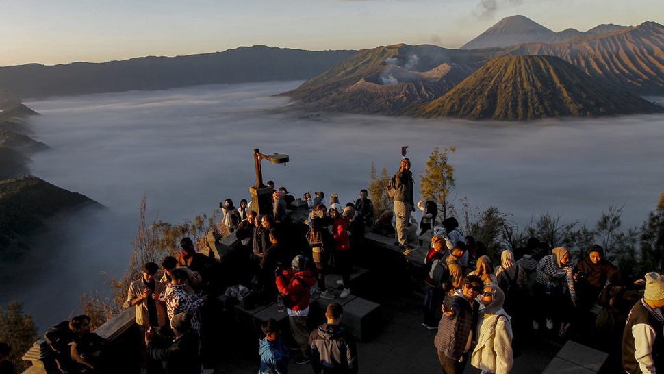 Gunung Bromo Dikunjungi 8.169 Wisatawan Selama Libur Iduladha