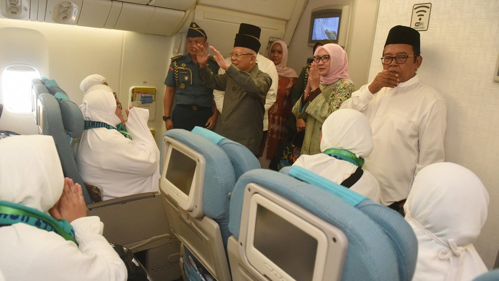 Jemaah Haji Embarkasi Aceh Kloter I Berangkat ke Tanah Suci