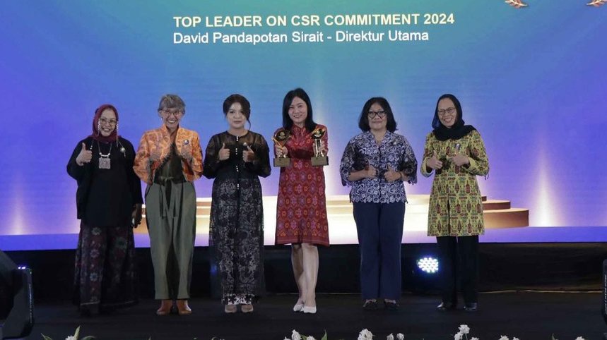 Dukung Bisnis Berkelanjutan, Pelindo Raih TOP CSR Awards 2024