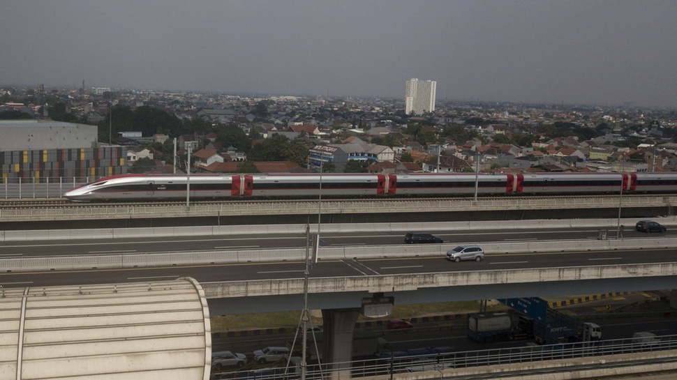 RI & Cina Mulai Bahas Proyek Kereta Cepat Jakarta-Surabaya