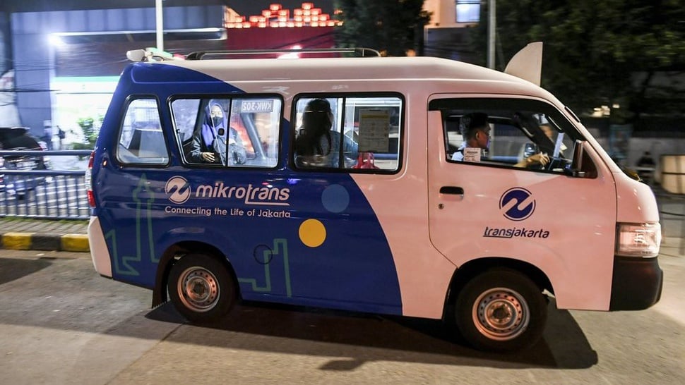 Beda Antara JakLingko dan Mikrotrans dalam Transportasi Jakarta