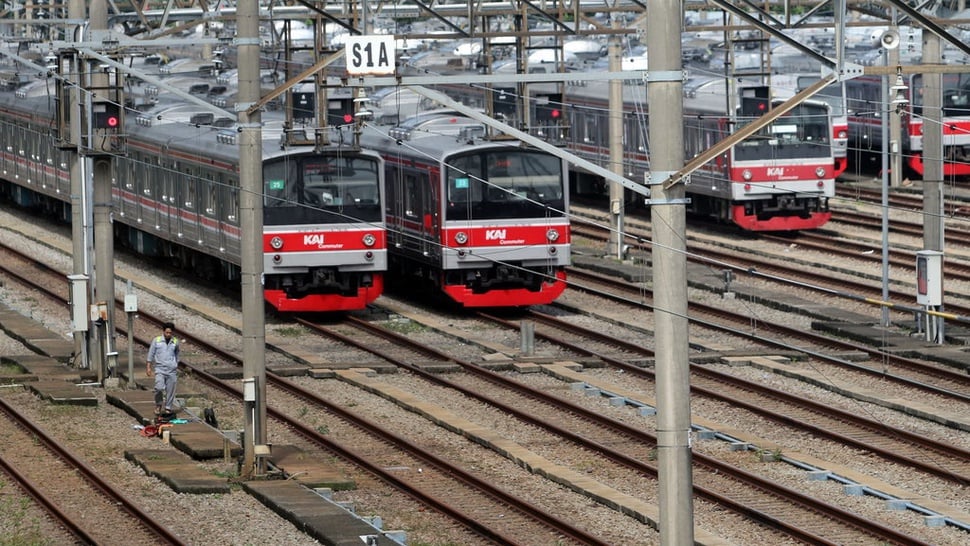 Perjalanan KRL Direkayasa Akibat Seng Tersangkut di Citayam