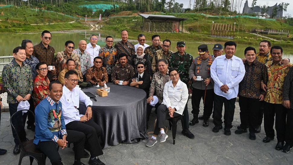 Menteri Nadiem & Bintang Absen Sidang Kabinet Perdana di IKN