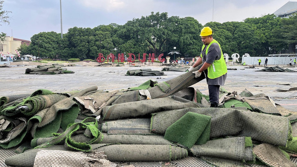 Ada Revitalisasi, Taman Alun-alun Bandung Tutup Selama 3 Bulan