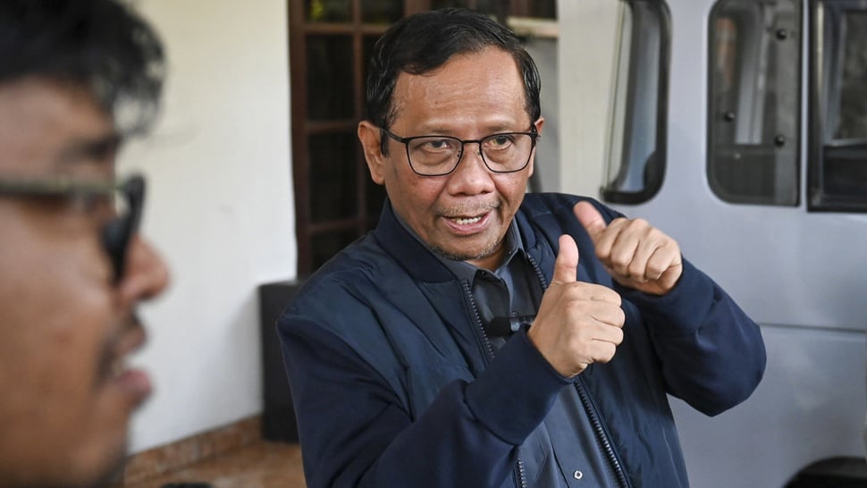 Mahfud-Anies akan Hadiri Pelantikan Prabowo-Gibran jika Diundang