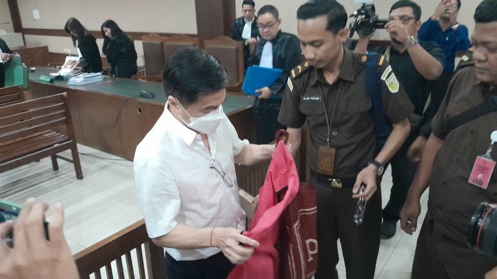 Budi Said Rekayasa Jual Beli Emas Antam, Terima Selisih 58,13 Kg