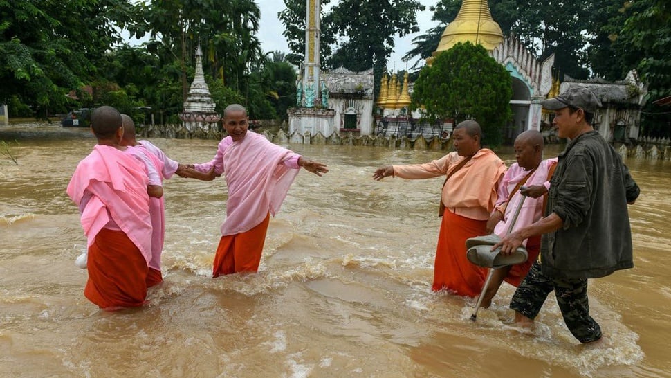 226 Orang Meninggal Dunia Akibat Banjir Bandang di Myanmar