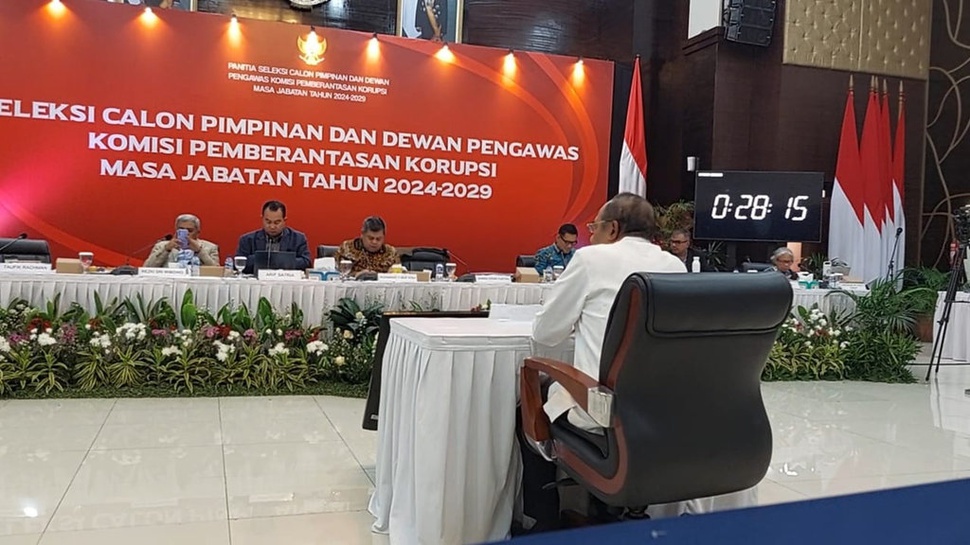 Gusrizal Dicecar Soal Pernikahan Mewah Anaknya di Tes Dewas KPK